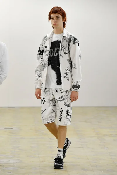 Look 29